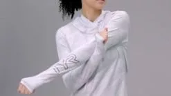 TYR SunDefense™ Women's Vented Hooded Shirt - Camohex -TYR Sales 1572241569 2f18df05df098e421aacd8abaf1f16ddb651b0ce8776e5881bcca764bba82d50 d 295x166