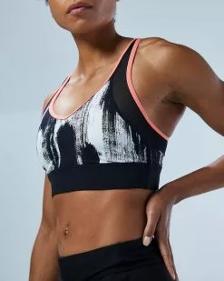 TYR Women's Hadley Top - Dry Brush -TYR Sales BHDDBR7A 001 alt08