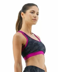 TYR Durafast Elite® Women's Lyn Racerback - Blackout Camo 16 TYR Durafast Elite® Women's Lyn Racerback - Blackout Camo -TYR Sales BLYFBC7A 001 alt06