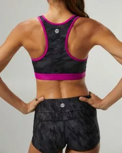 TYR Durafast Elite® Women's Lyn Racerback - Blackout Camo 18 TYR Durafast Elite® Women's Lyn Racerback - Blackout Camo -TYR Sales BLYFBC7A 001 alt08