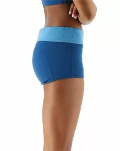TYR Durafast Elite® Women's Casey Boyshort - Solid -TYR Sales BSCSO7A 447 alt05