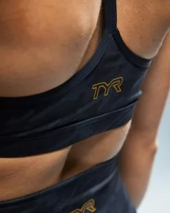TYR Base Kinetic™ Women's V-Neck Sports Bra - Blackout Camo 20 TYR Base Kinetic™ Women's V-Neck Sports Bra - Blackout Camo -TYR Sales FGVBC3A 001 alt09