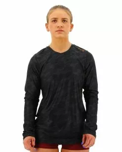 TYR Airtec™ Women's Long Sleeve Tee - Blackout Camo