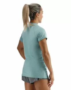 TYR ClimaDry™ Women's Raglan Tee - Solid / Heather 13 TYR ClimaDry™ Women's Raglan Tee - Solid / Heather -TYR Sales FTTRSO3A 985 alt05