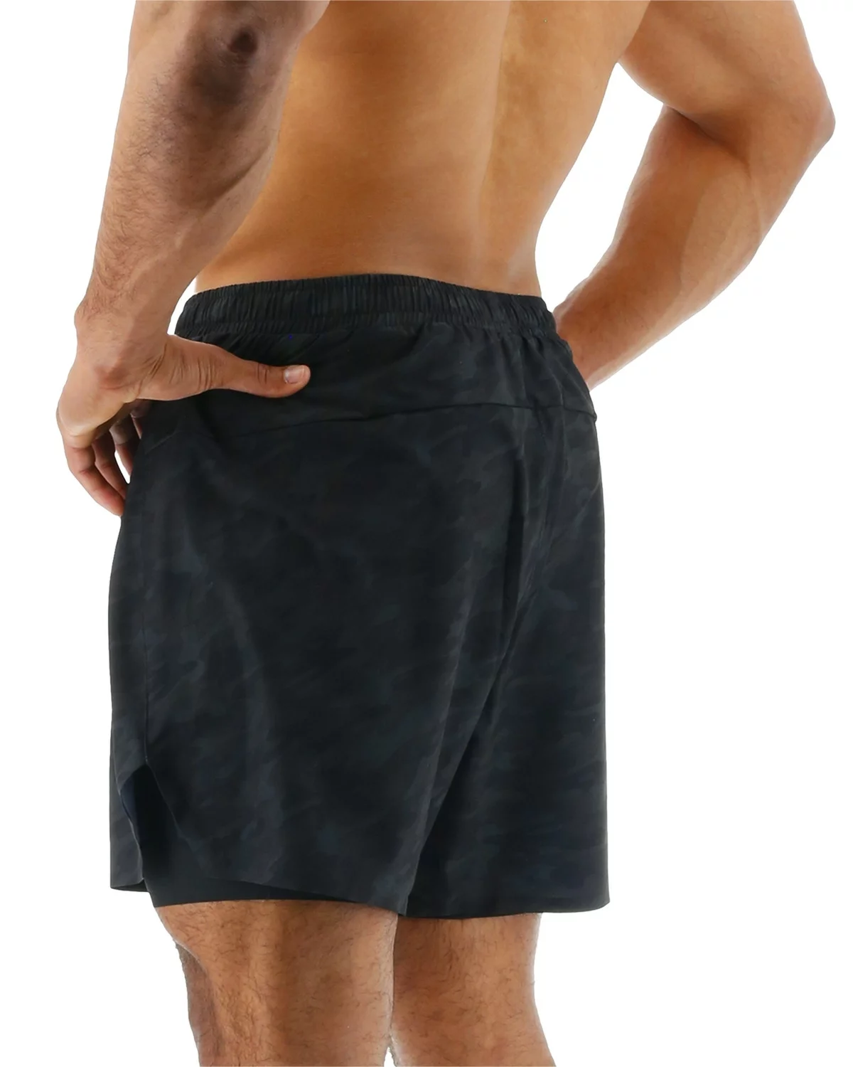 TYR Hydrosphere™ Men's Lined 6" Momentum Shorts - Blackout Camo 5 TYR Hydrosphere™ Men's Lined 6" Momentum Shorts - Blackout Camo - Image 3