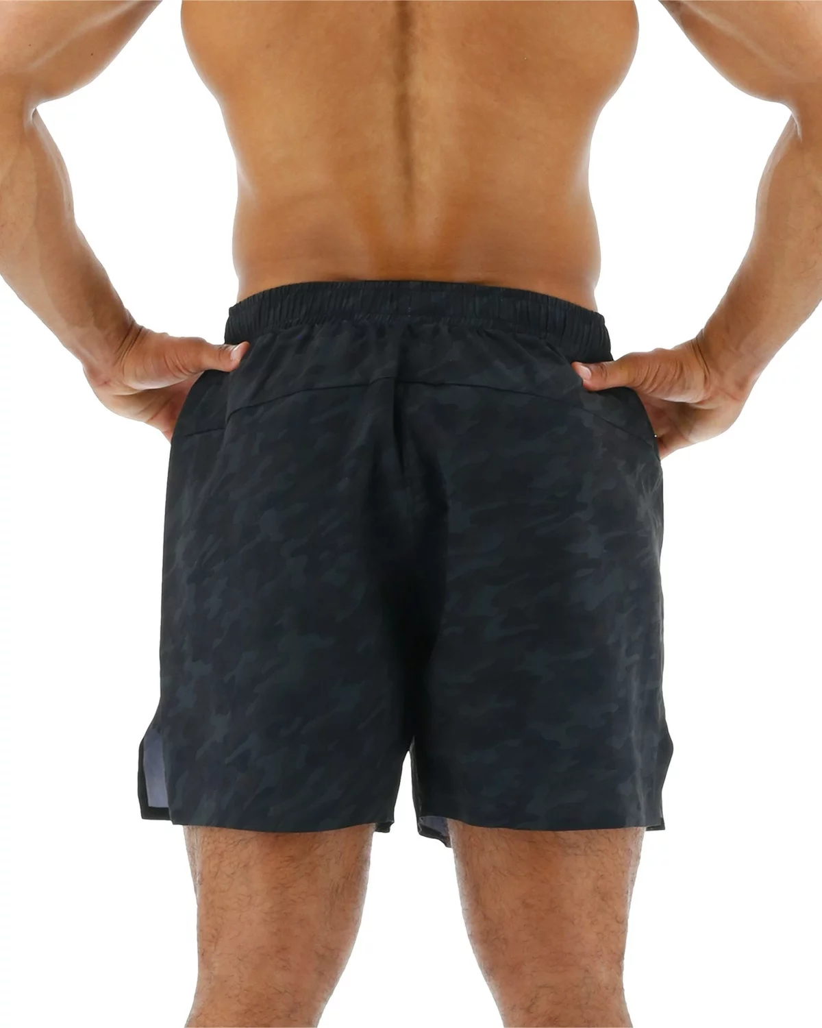 TYR Hydrosphere™ Men's Unlined 6" Momentum Shorts - Blackout Camo 6 TYR Hydrosphere™ Men's Unlined 6" Momentum Shorts - Blackout Camo - Image 4
