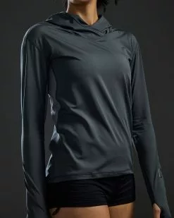 TYR SunDefense™ Women's Vented Long Sleeve Crew Shirt - Solid 19 TYR SunDefense™ Women's Vented Long Sleeve Crew Shirt - Solid -TYR Sales TSFPLH7A 927 alt07