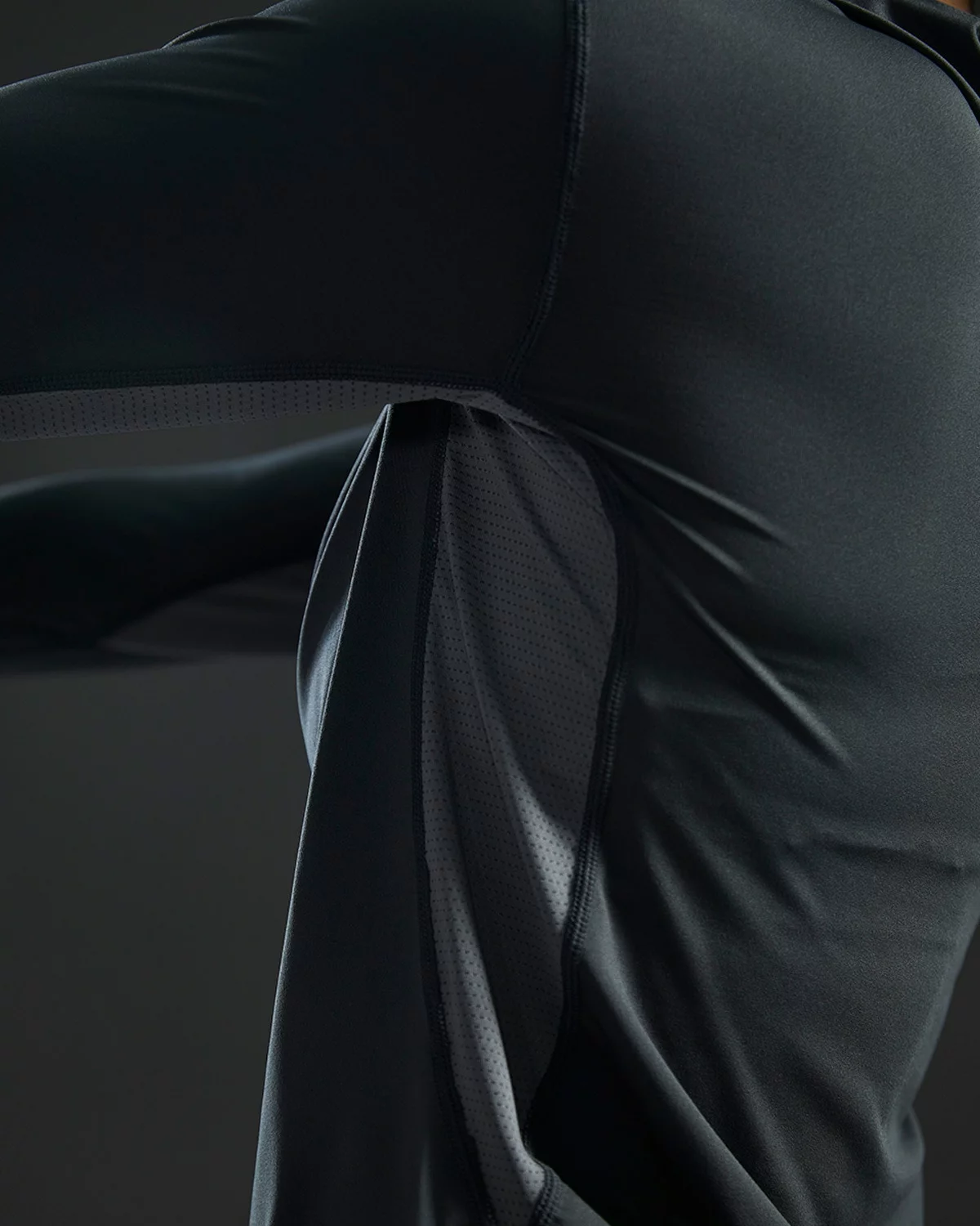 TYR SunDefense™ Women's Vented Long Sleeve Crew Shirt - Solid 10 TYR SunDefense™ Women's Vented Long Sleeve Crew Shirt - Solid - Image 8