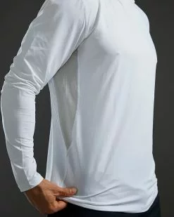 TYR SunDefense™ Men's Vented Hooded Shirt - Solid -TYR Sales TSMPLH7A 100 alt08