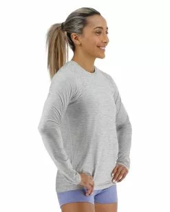 TYR Airtec™ Women's Long Sleeve Tee - Solid -TYR Sales fptlso3a 254 alt06
