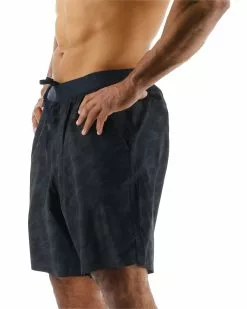 TYR Hydrosphere™ Men's Lined 7" Unbroken Shorts - Blackout Camo 18 TYR Hydrosphere™ Men's Lined 7" Unbroken Shorts - Blackout Camo -TYR Sales muslbc3a 001 alt04