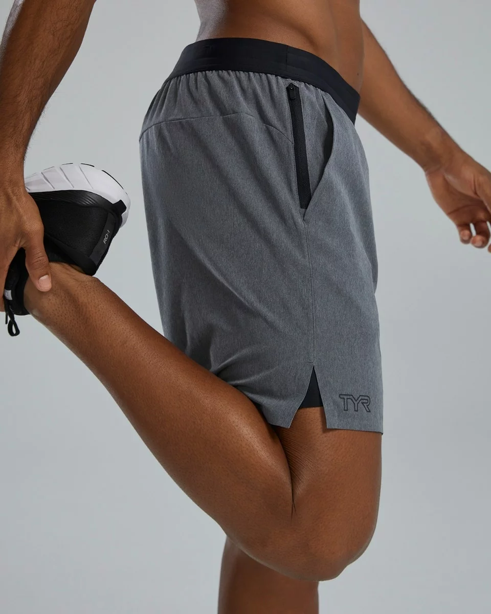 TYR Hydrosphere™ Men's Unlined 7" Unbroken Big Logo Shorts - Solid 8 TYR Hydrosphere™ Men's Unlined 7" Unbroken Big Logo Shorts - Solid - Image 6