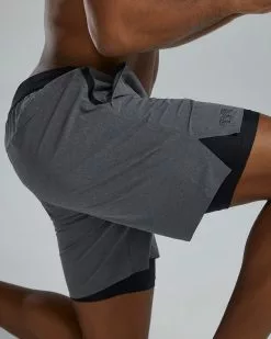 TYR Hydrosphere™ Men's Unlined 7" Unbroken Big Logo Shorts - Solid 17 TYR Hydrosphere™ Men's Unlined 7" Unbroken Big Logo Shorts - Solid -TYR Sales muslso3a 255 alt08