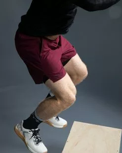 TYR Hydrosphere™ Men's Unlined 7" Unbroken Shorts - Solid -TYR Sales mususo3a 934 alt09 1