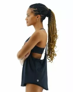 TYR Women's Shea 2-in-1 Tank - Solid -TYR Sales tshso7a 001 alt03