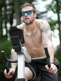 TYR Springdale HTS Polarized Sunglasses -TYR Sales tyr travis mayer 03 21